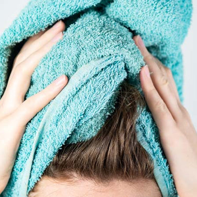 What Is The Healthiest Way To Dry Hair Quickly?