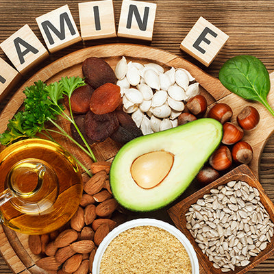 Vitamin E Oil Benefits for Skin & How To Use It For Healthy Glow?