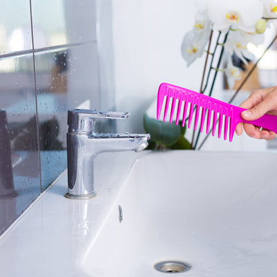 How To Clean Different Types Of Hair Brushes And Combs - The Right Way