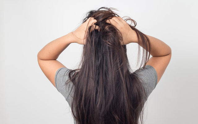 Itchy Scalp And Hair Loss: What Is The Relation Between Them?