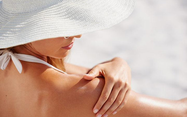 Summer Making Your Skin Oily? Here’s What You Can Do!
