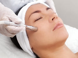 Chemical Peel Vs Microdermabrasion - Which One Is Better For Your Skin?