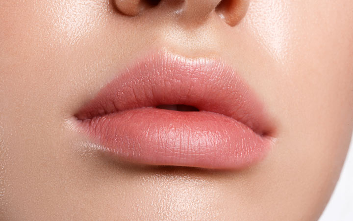 rosy lips
